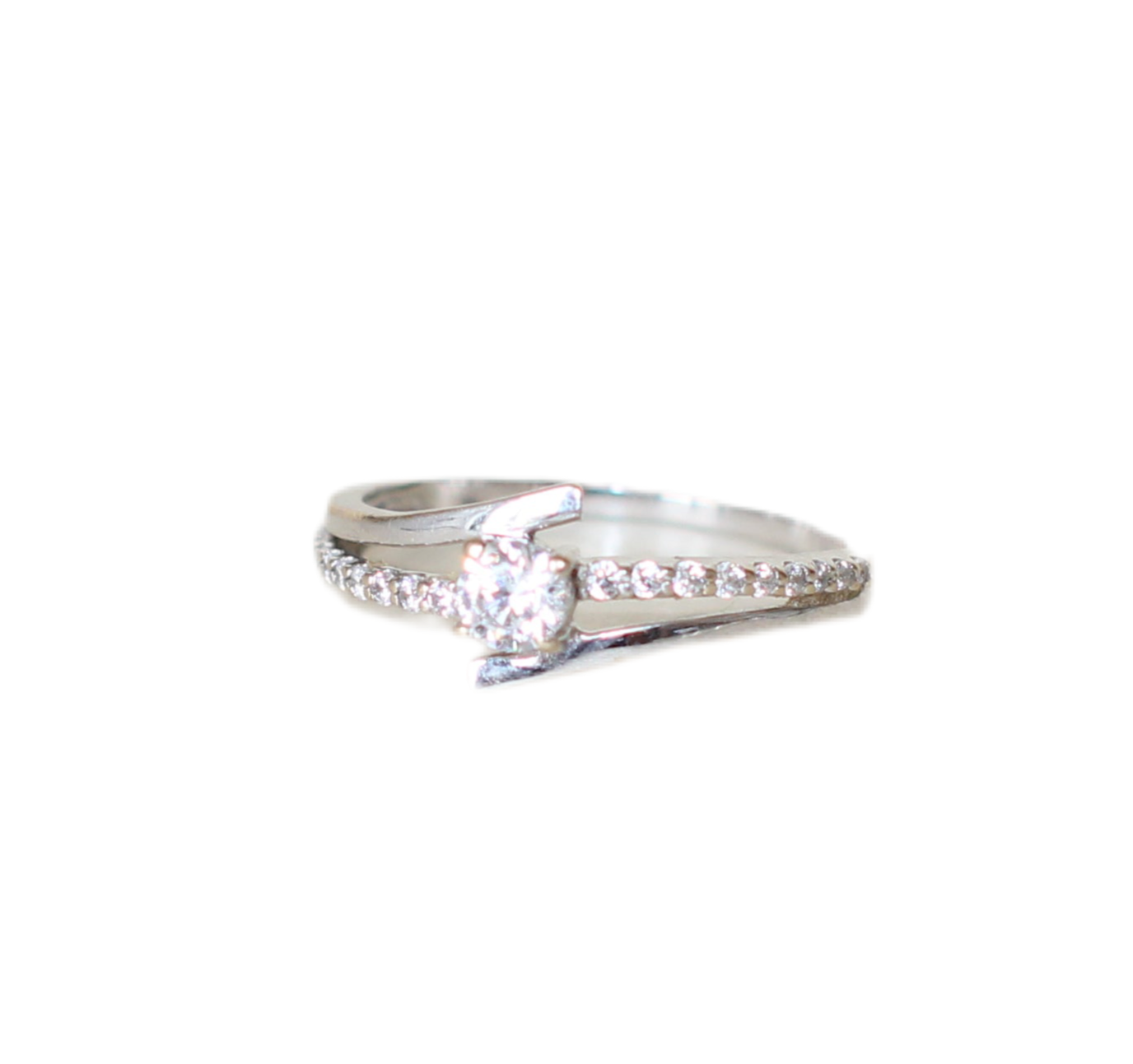 1990s White Gold Ring with Natural Zirconiums