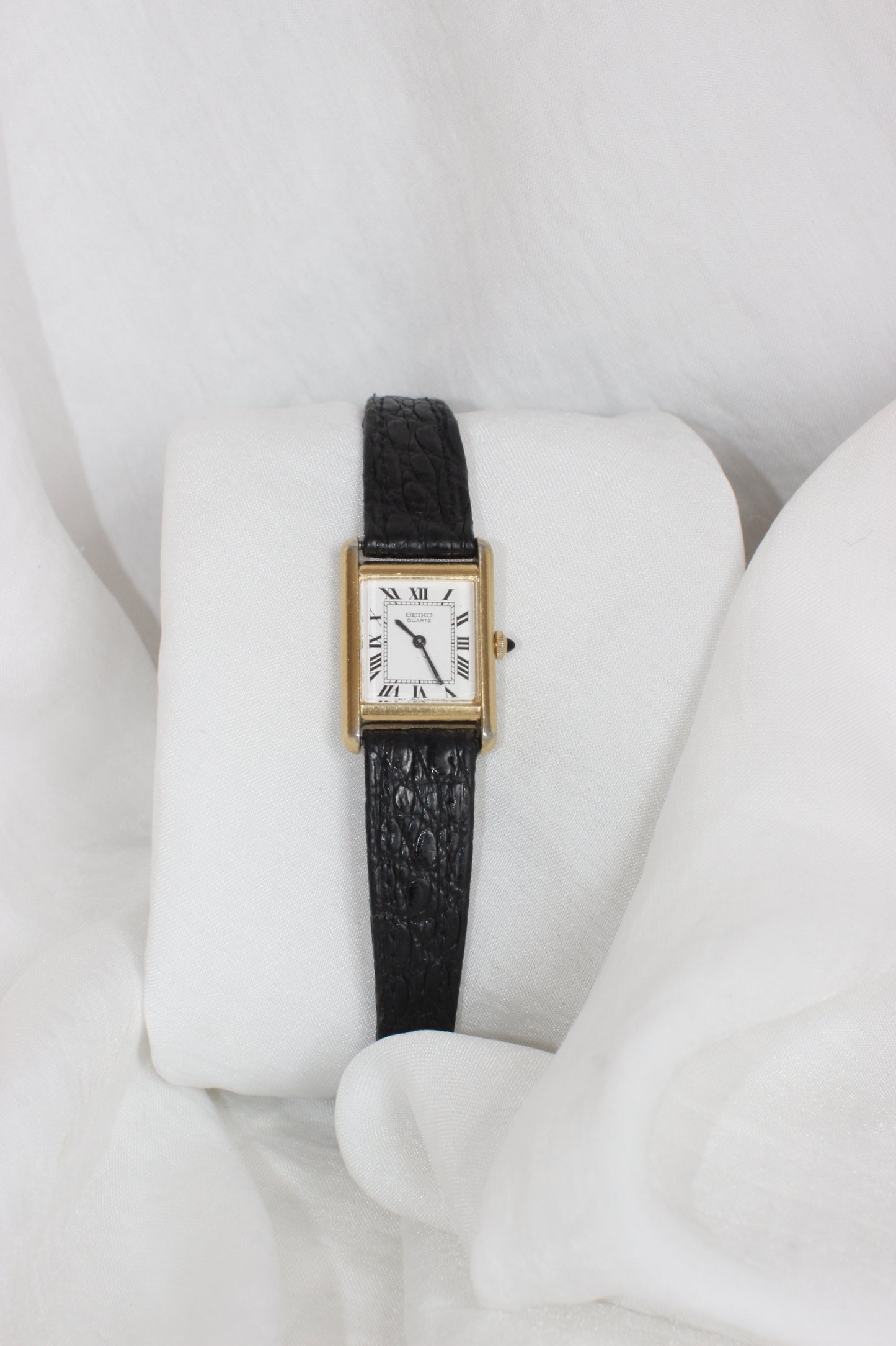 Rare : Seiko Mini Tank Quartz Watch – 1980s