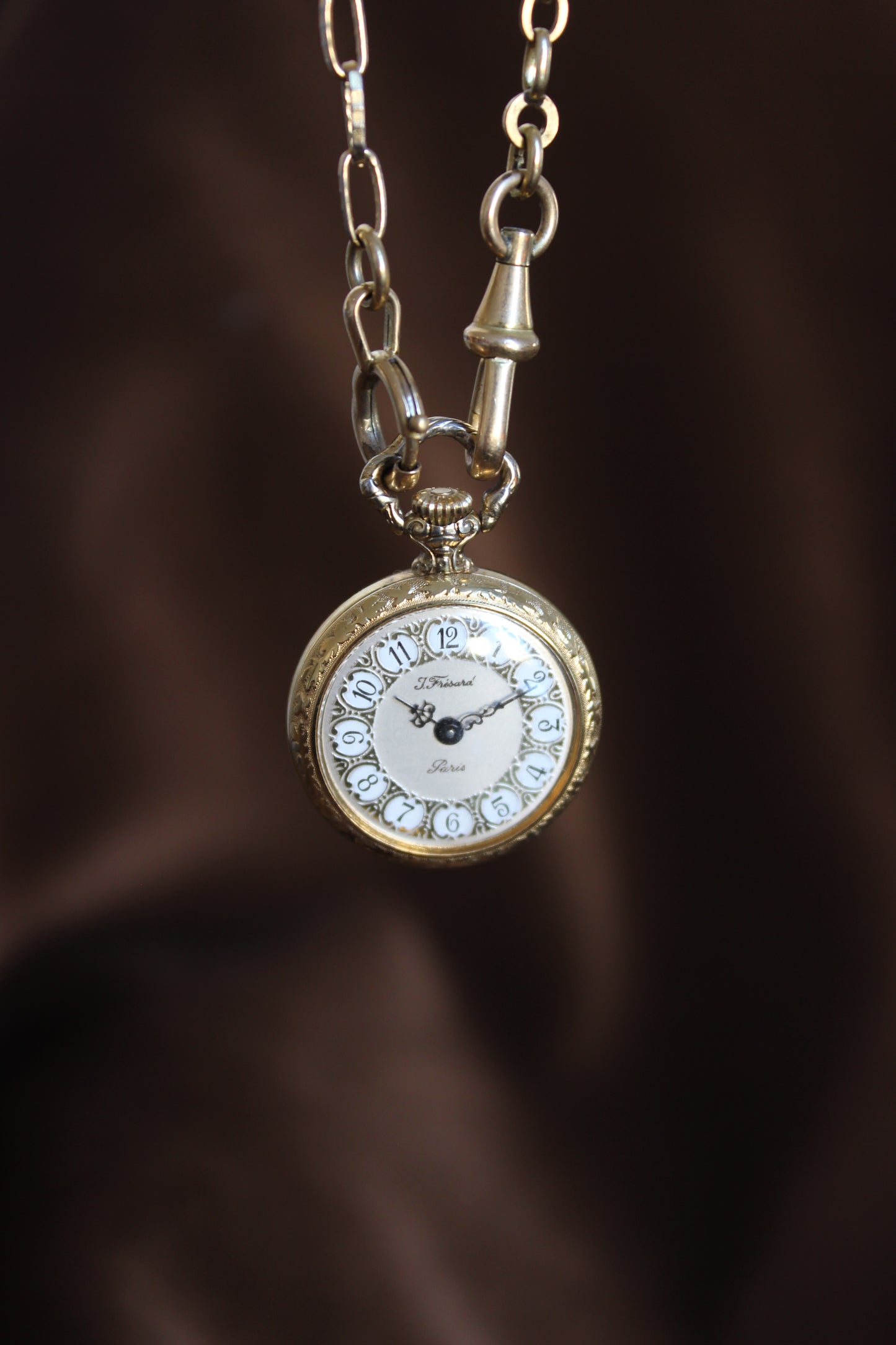 Jean-Louis Frésard Gold-Plated Pocket Watch with Chain – 1960s