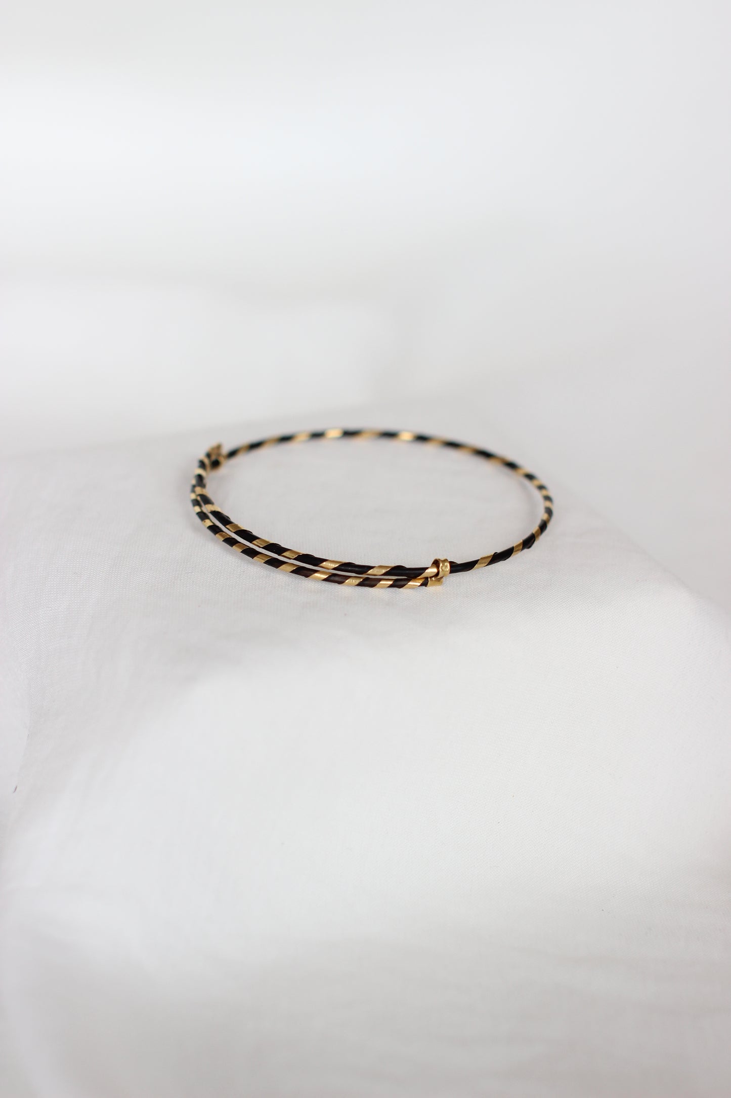 Rare 18K Gold Elephant Hair Bangle Bracelet with Eagle Head Mark (1900s)