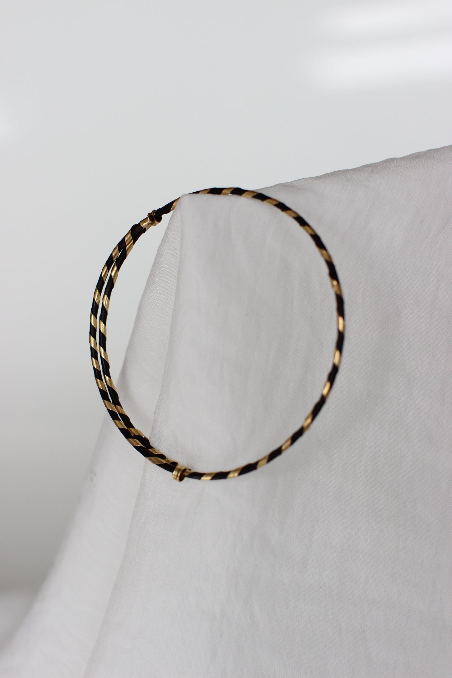 Rare 18K Gold Elephant Hair Bangle Bracelet with Eagle Head Mark (1900s)