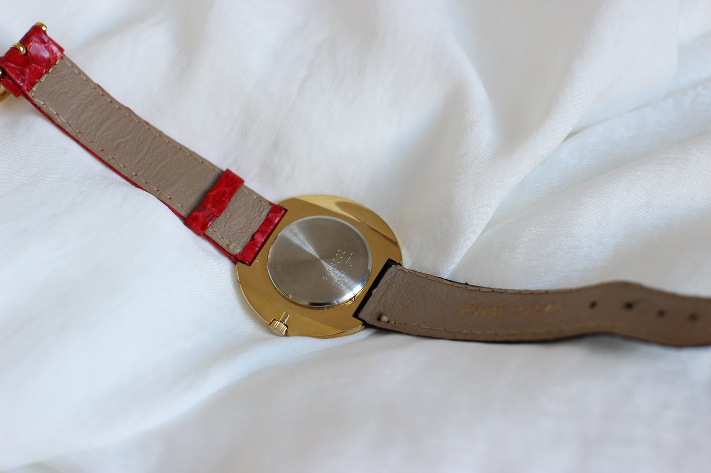 Vintage 1980s Piranha Watch with Two-Tone Python-Effect Leather Strap
