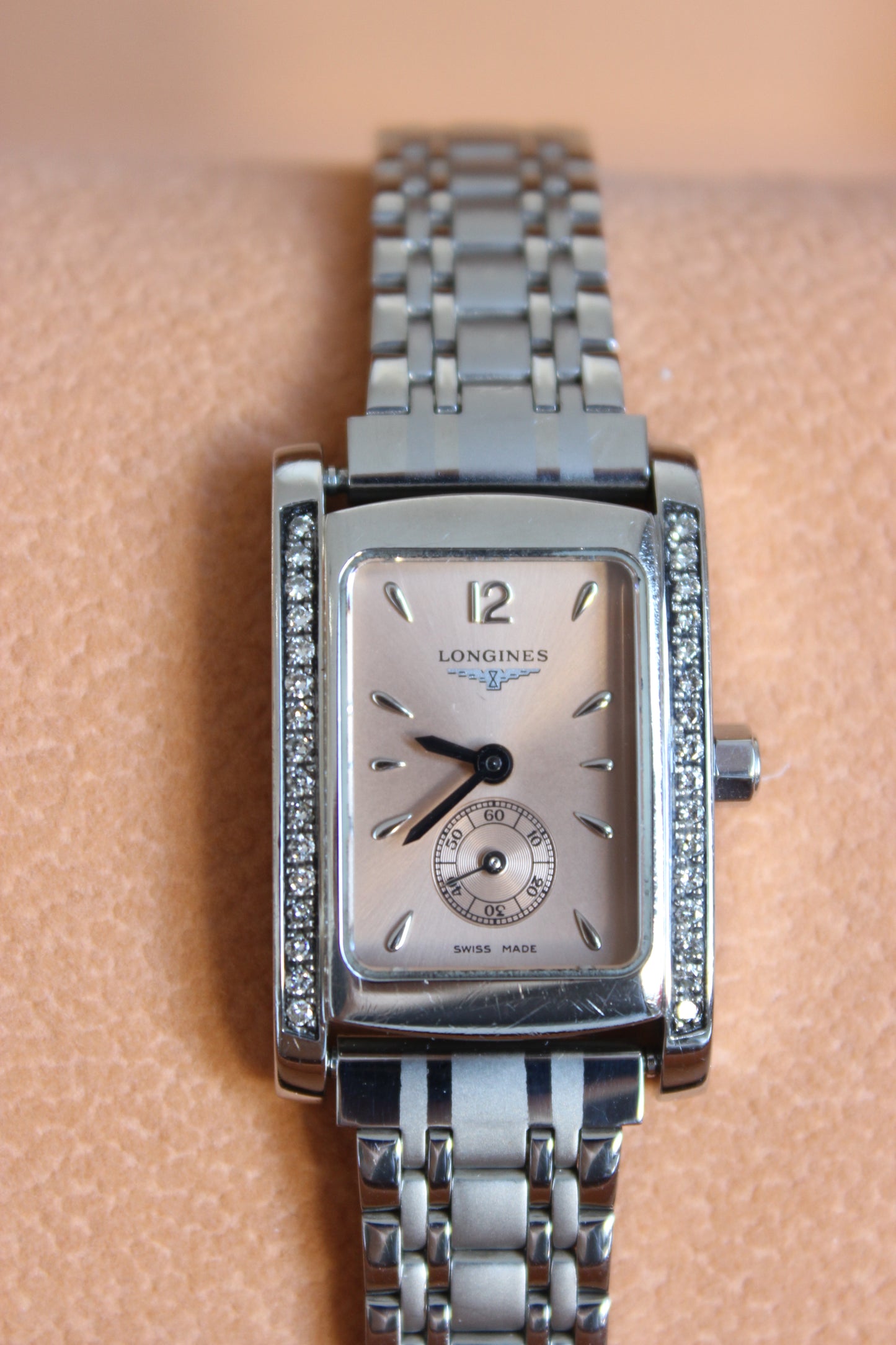 Longines "Dolce Vita" Diamond-Encrusted Watch – Quartz with Salmon Dial