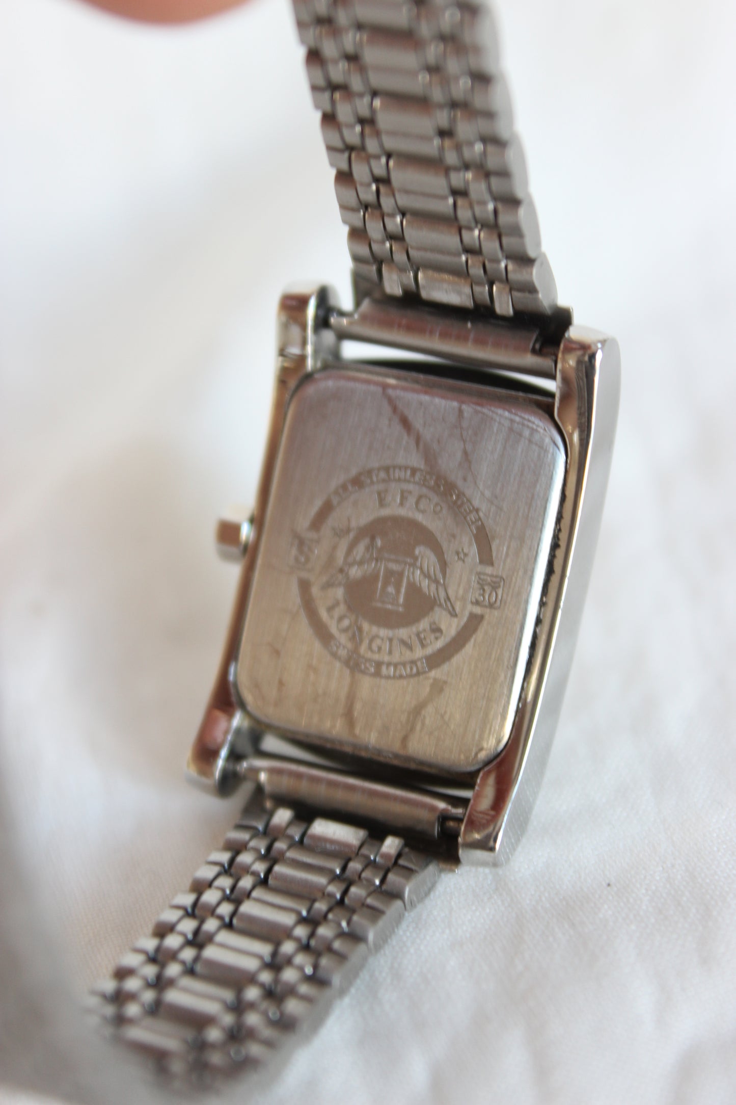 Longines "Dolce Vita" Diamond-Encrusted Watch – Quartz with Salmon Dial
