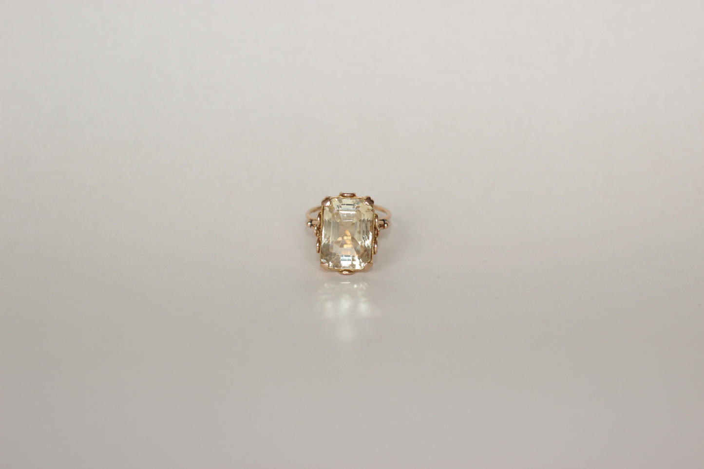 1960s Cocktail Ring in 18K Solid Gold with Large Citrine