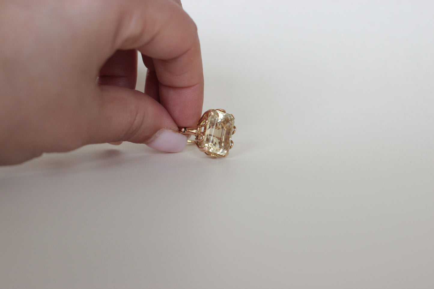 1960s Cocktail Ring in 18K Solid Gold with Large Citrine