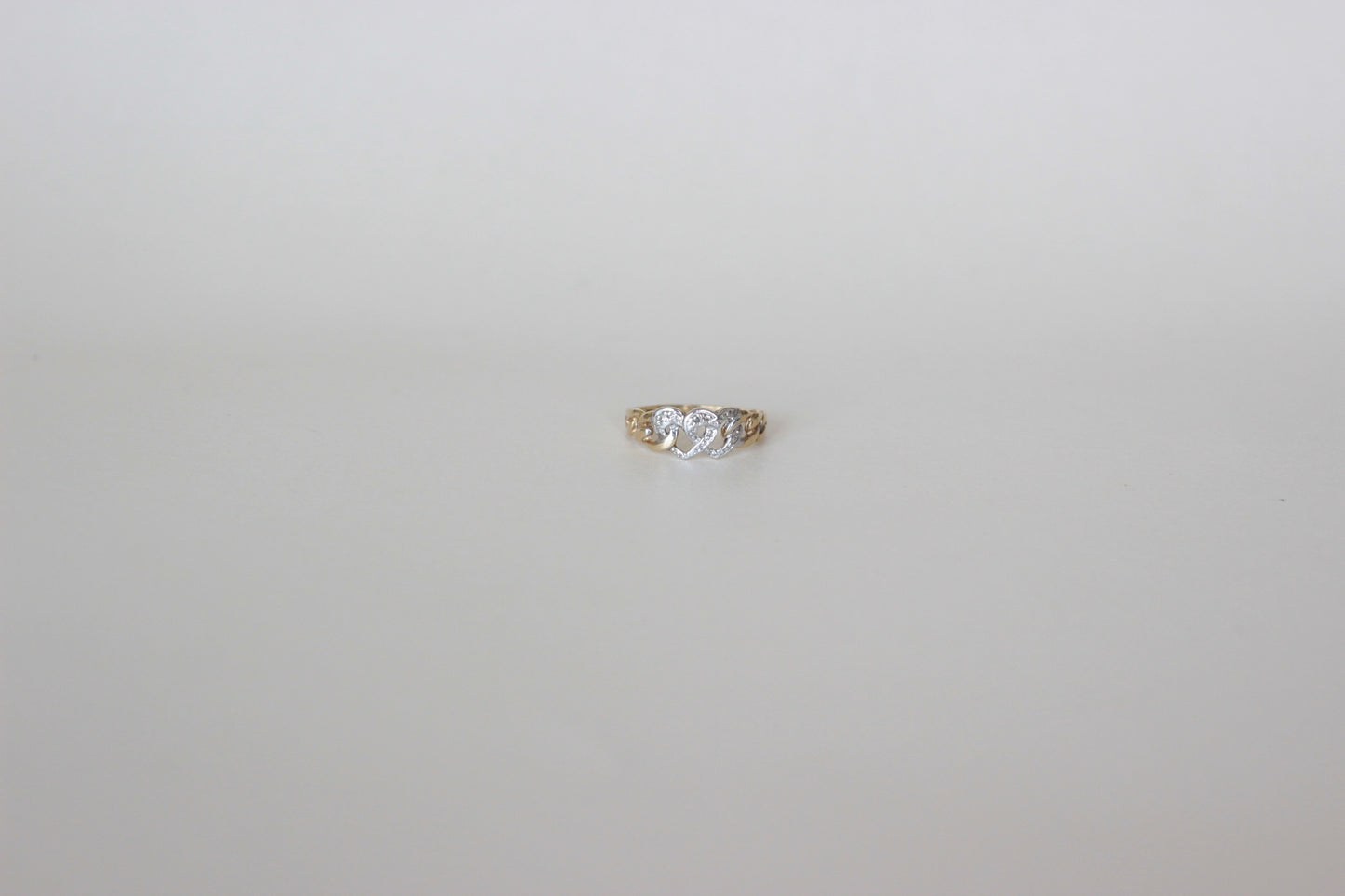Vintage Intertwined Double Heart Chain-Link Ring in 9K Two-Tone Gold with Diamond