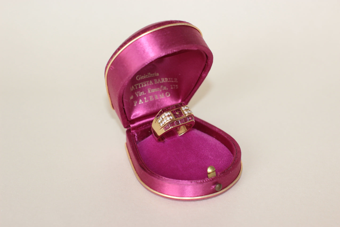 Massive Vintage Tank Ring in 18K Gold with Invisible-Set Rubies and Diamonds