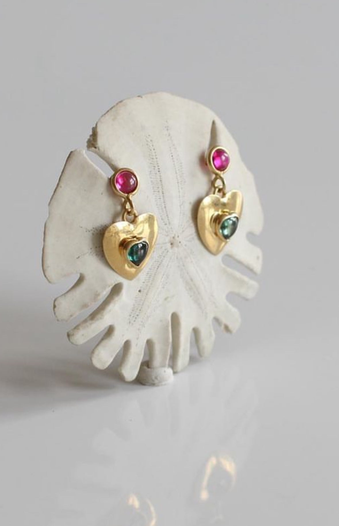 Custom 18k Gold Earrings with Heart-Shaped Cabochons