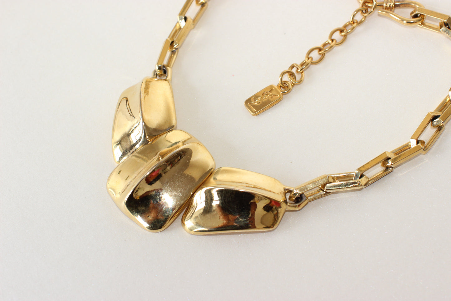 Extremely Rare Yves Saint Laurent Gold-Plated Necklace – Crocodile Scale Motif, 1980s–90s, Signed