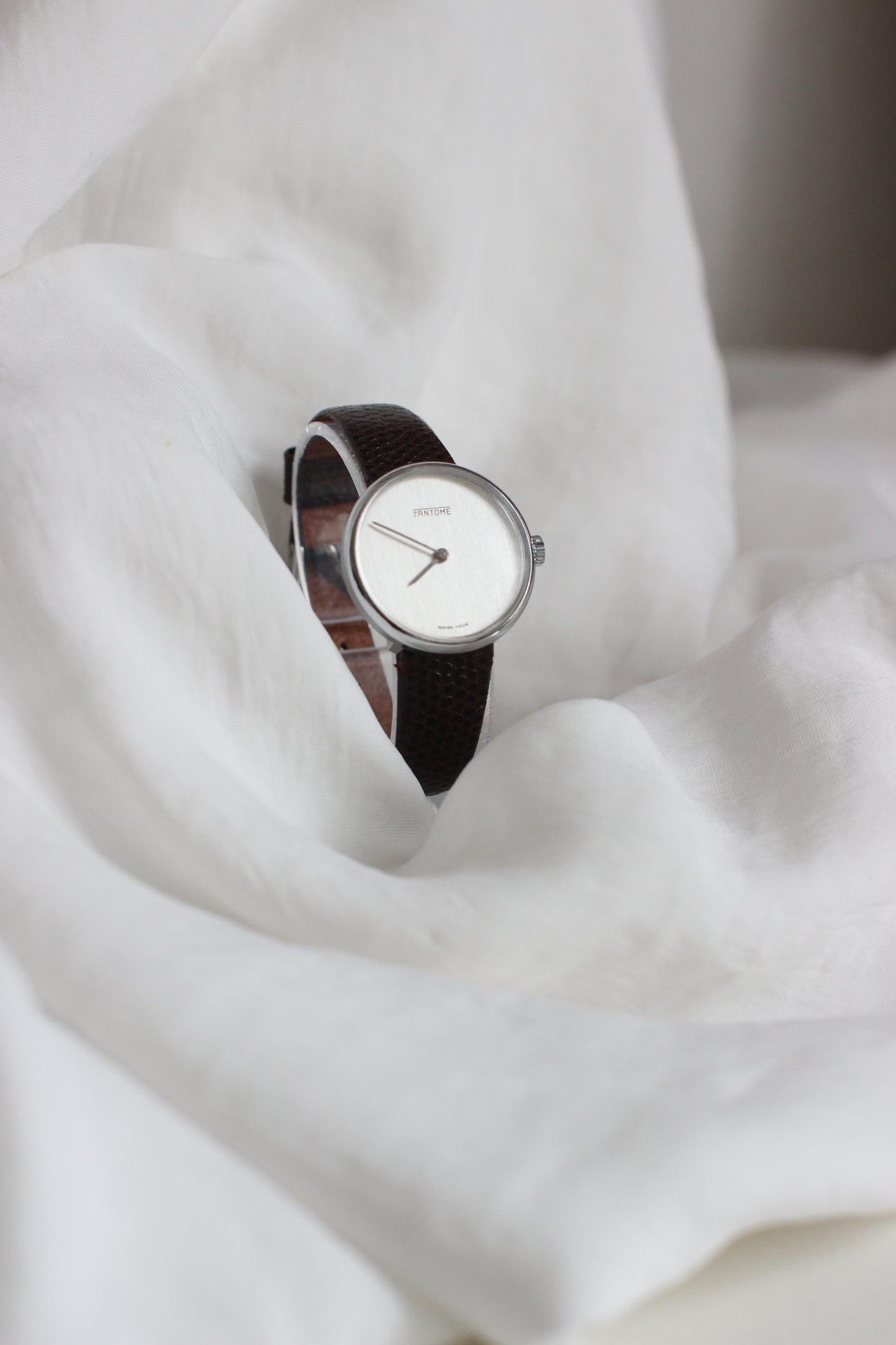 1970's Fantôme Swiss Made Mechanical Watch – Minimalist Silver