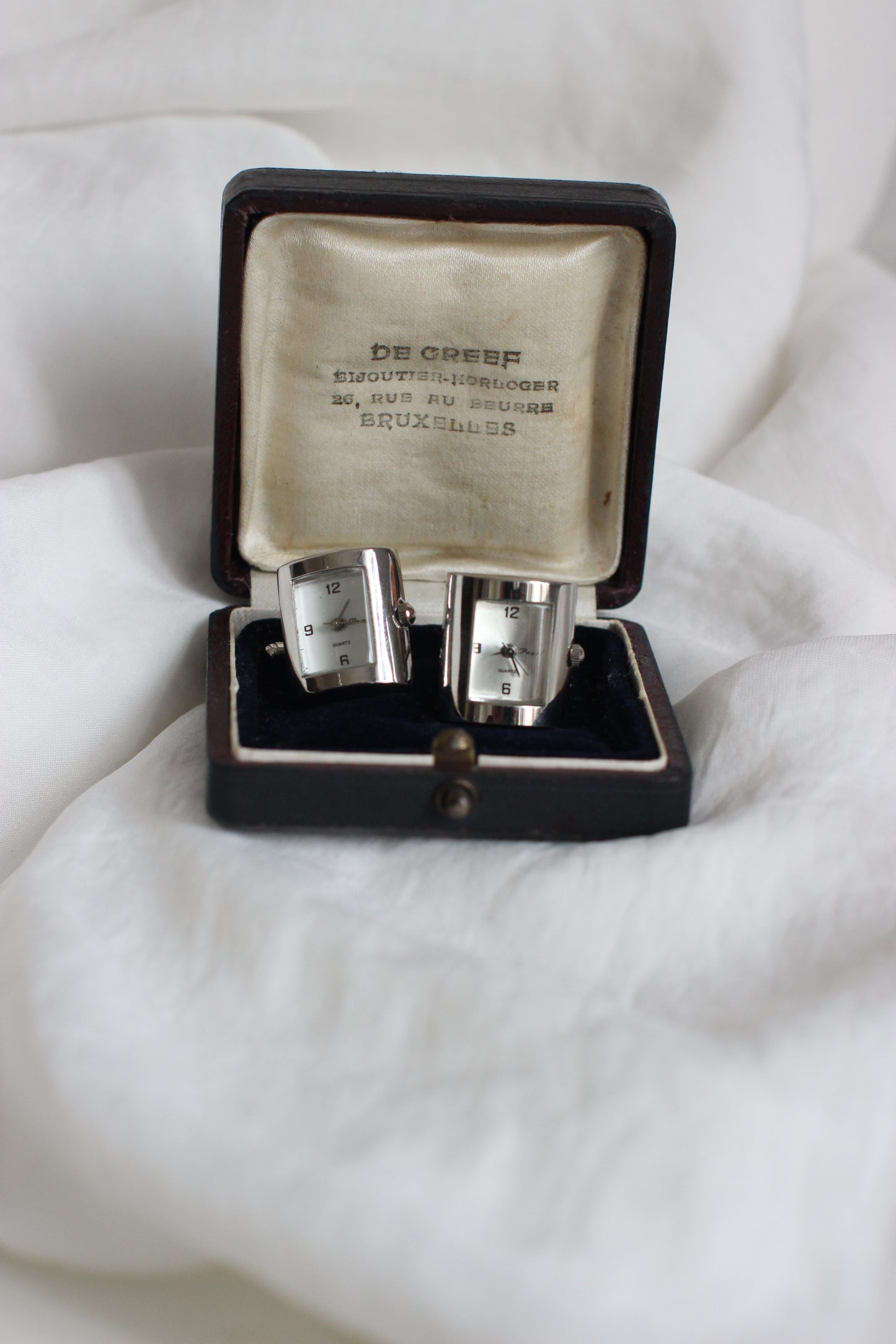 Pearl 1980s Two-Tone Cufflink Watches – Rare Quartz