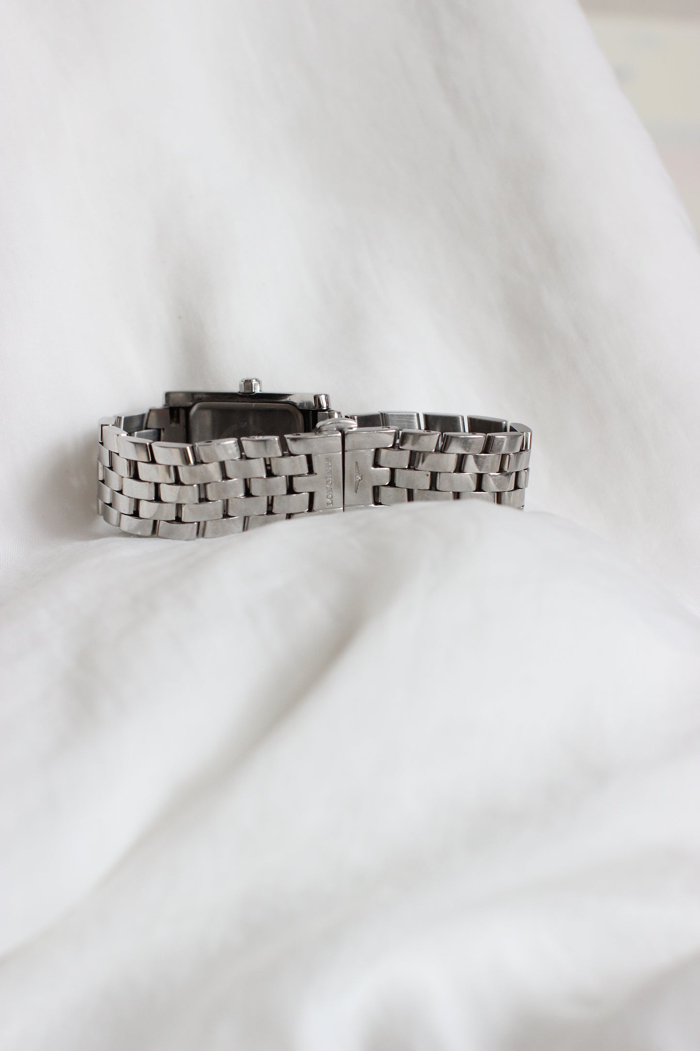 Longines Dolce Vita Quartz Watch – Timeless Elegance with Original Box