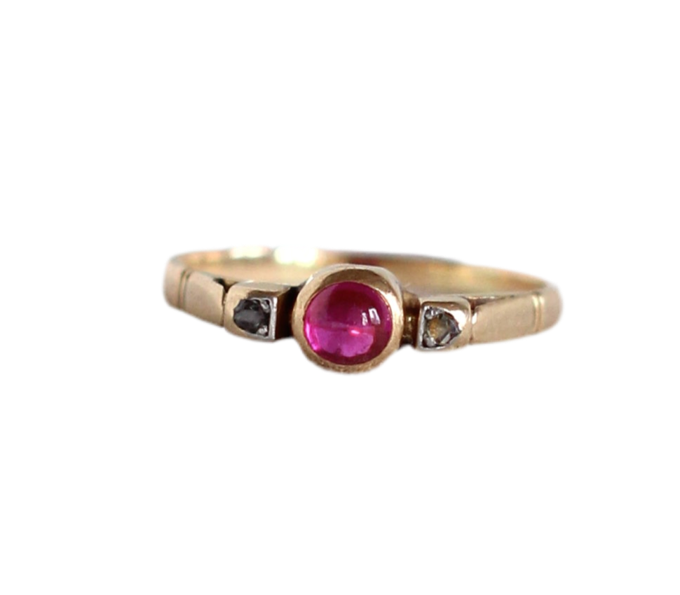 Vintage 1959 Engraved Cabochon Ruby and Rose-Cut Diamond Ring in 18k Gold