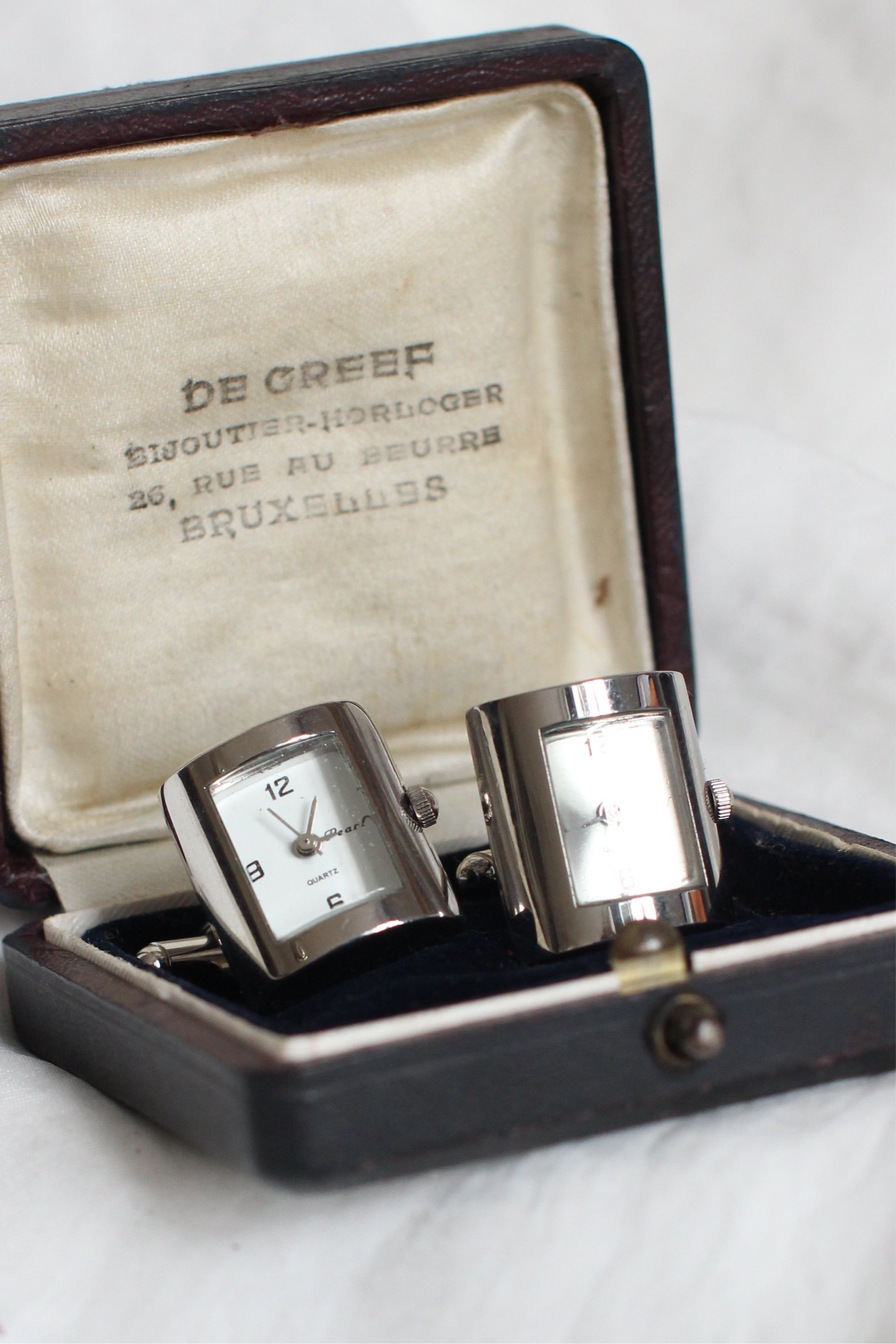 Pearl 1980s Two-Tone Cufflink Watches – Rare Quartz