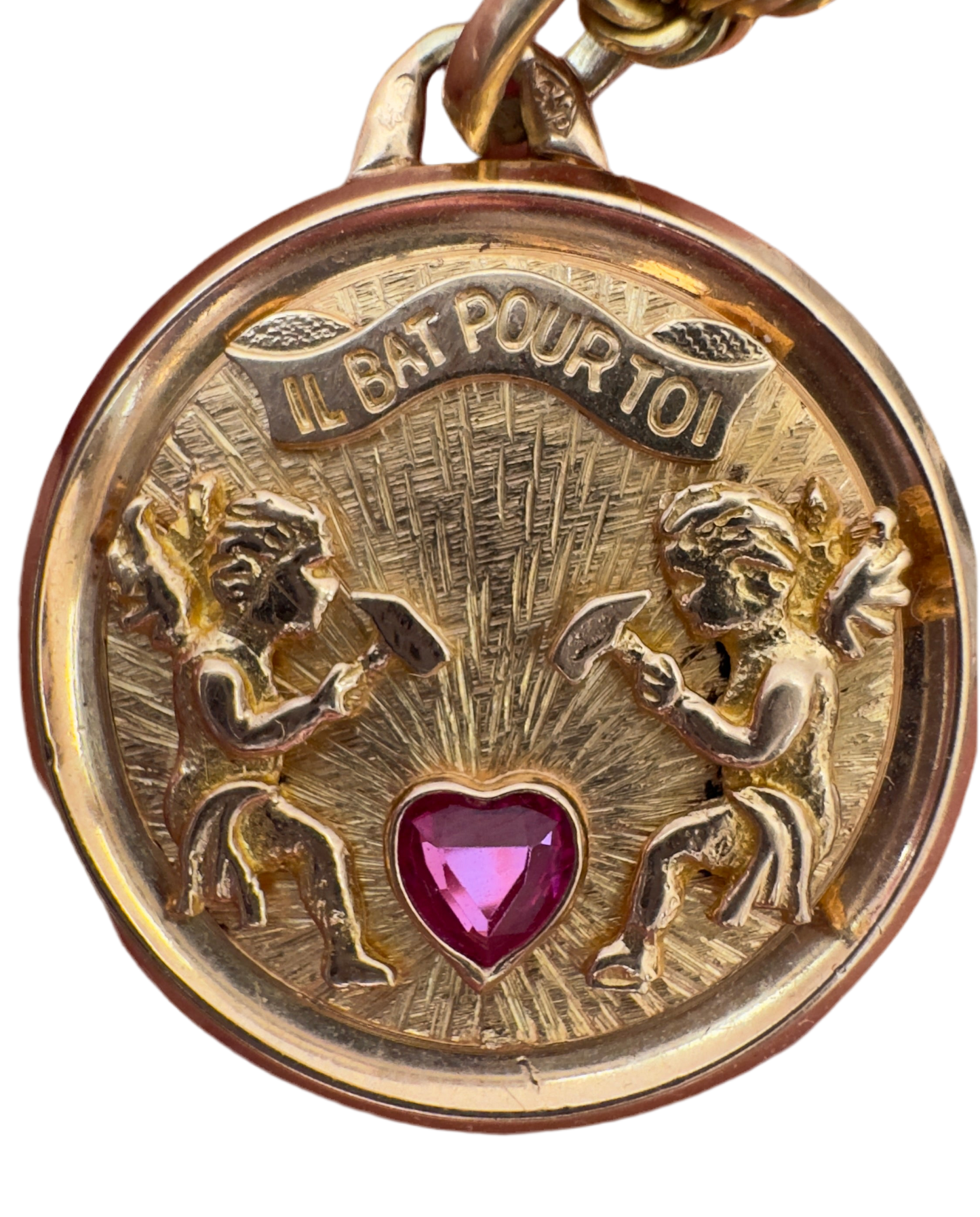 Charm rare en or 18 carats "Il bat pour toi" des Chérubins des années 60