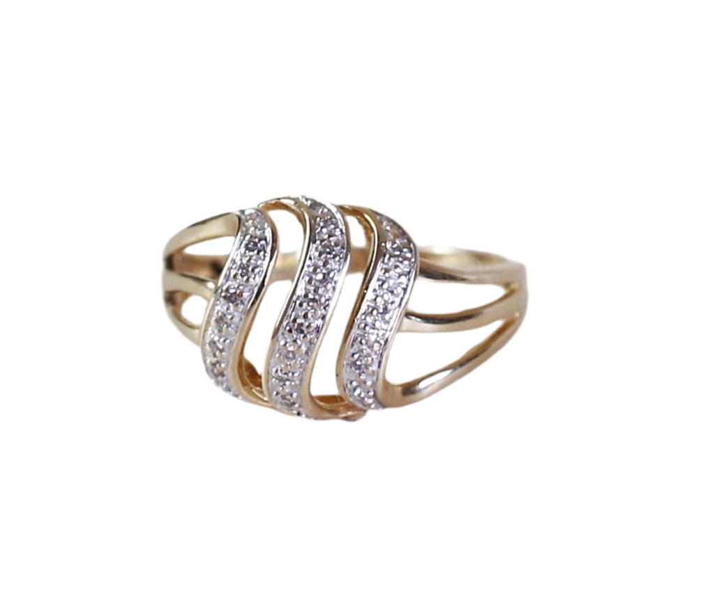 Wavy & Sparkling Gold & Diamonds ring