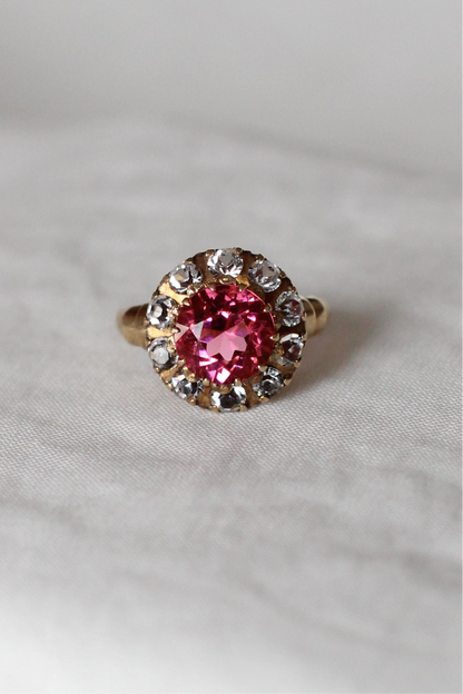 Bague vintage des années 1960 en or 10 carats avec tourmaline rose et saphir blanc « Fleur »