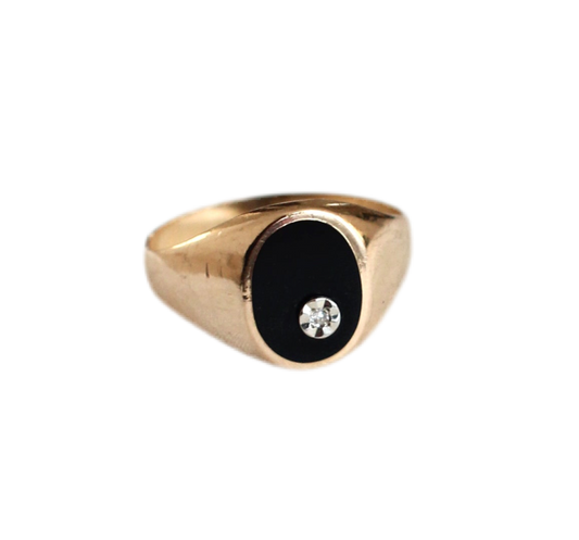 Vintage 18 carat Gold Pinky Signet Ring with Onyx and Diamond