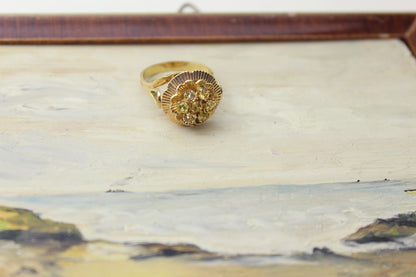Vintage 1960s 18k Gold Citrines Flower Ring