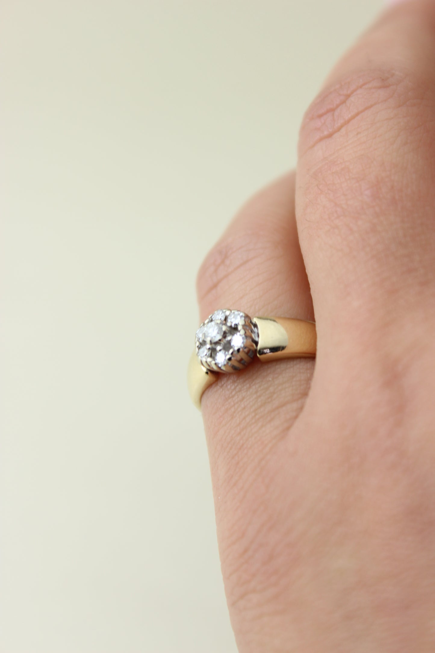 Diamond Flower Ring – Two-Tone Gold (White & Yellow)