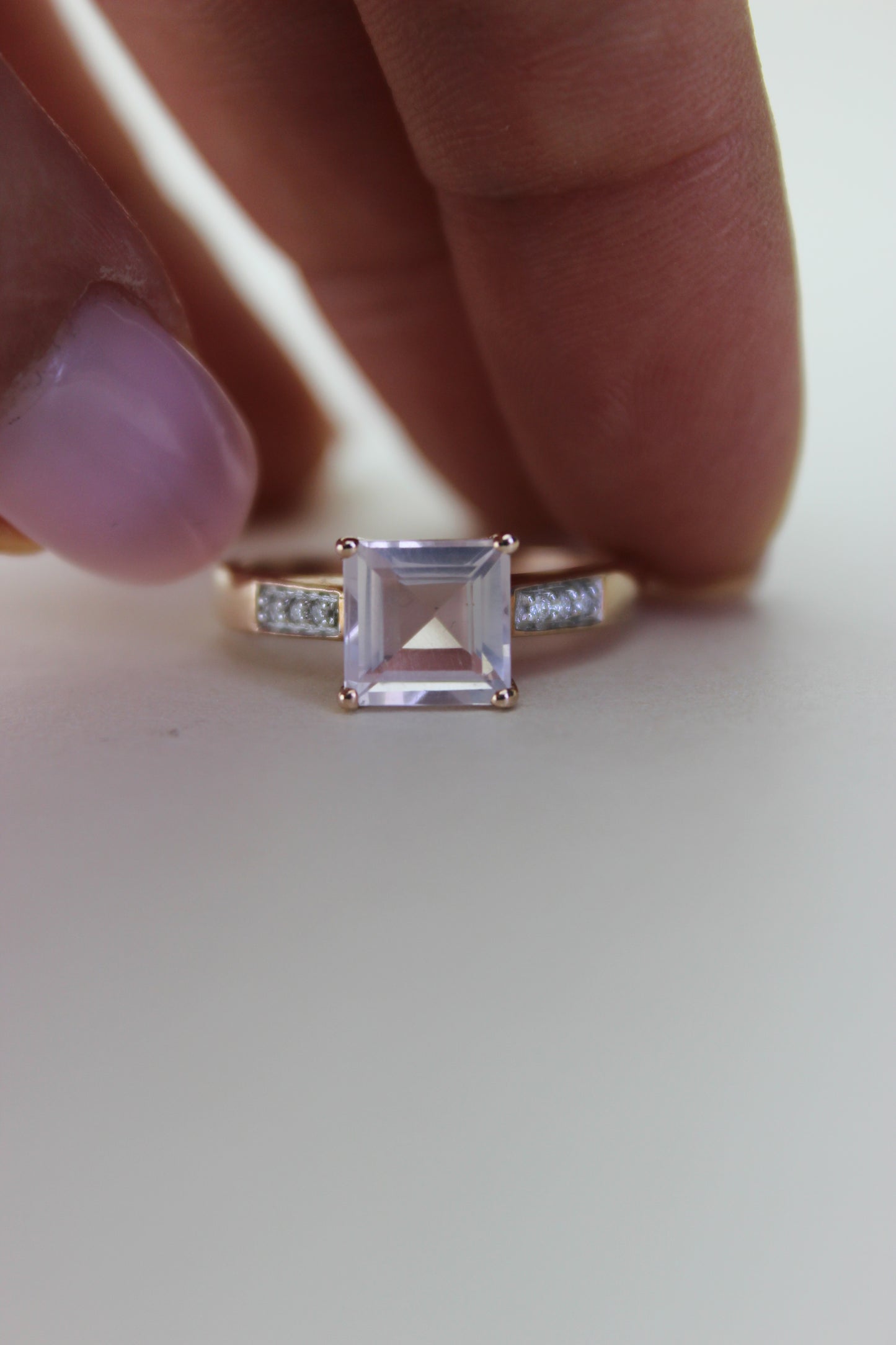 Vendôme Paris – 9K Rose Gold Cocktail Ring with Pink-Lilac Quartz & Diamonds