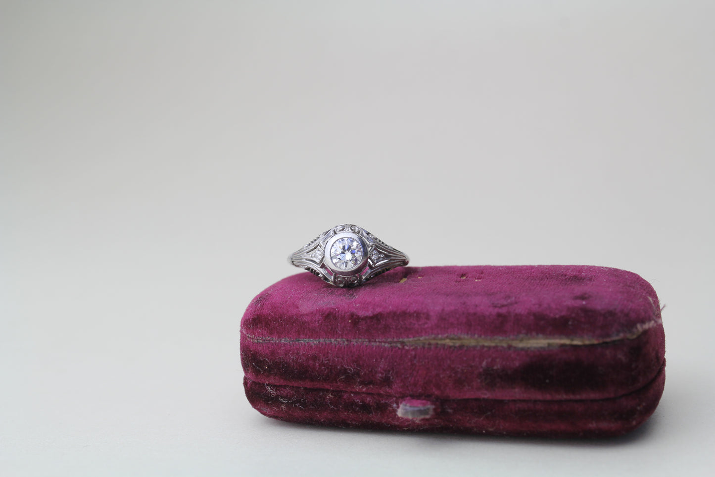 Art Deco 1930s Ring –  Platinum – ~0.70ct Central Diamond (F/VS1) + Accents