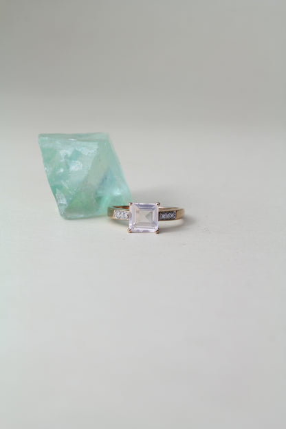 Vendôme Paris – 9K Rose Gold Cocktail Ring with Pink-Lilac Quartz & Diamonds