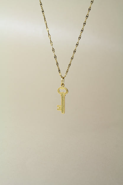 1980's Yellow Gold Key Pendant
