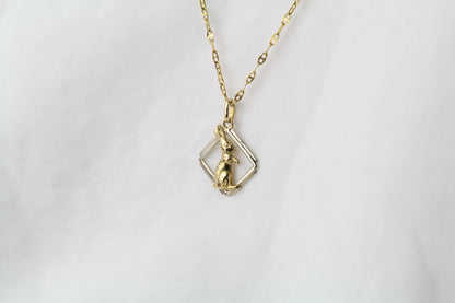 18K Yellow Gold Lucky Rabbit Pendant – Art Deco Era, England – Circa 1920s