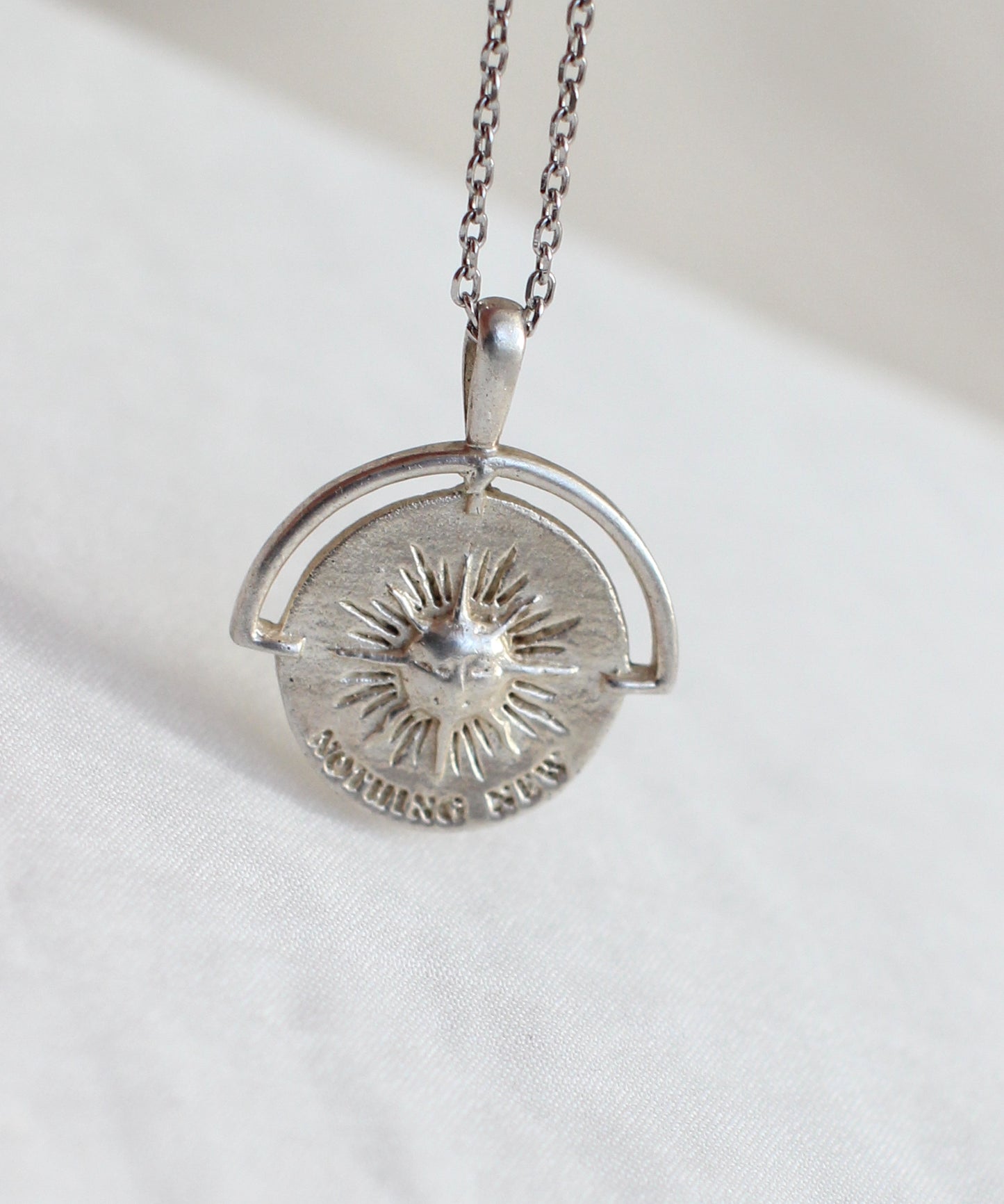 Collier en argent 925 Sun « Rien de nouveau » de créateur