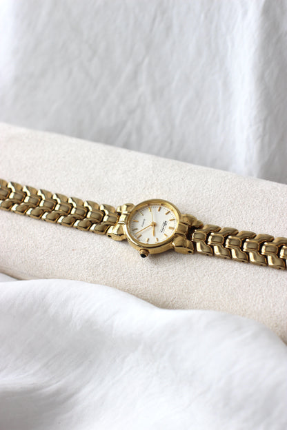 Vintage 1980s 🎀 bows Rodania Watch with Gold Tone