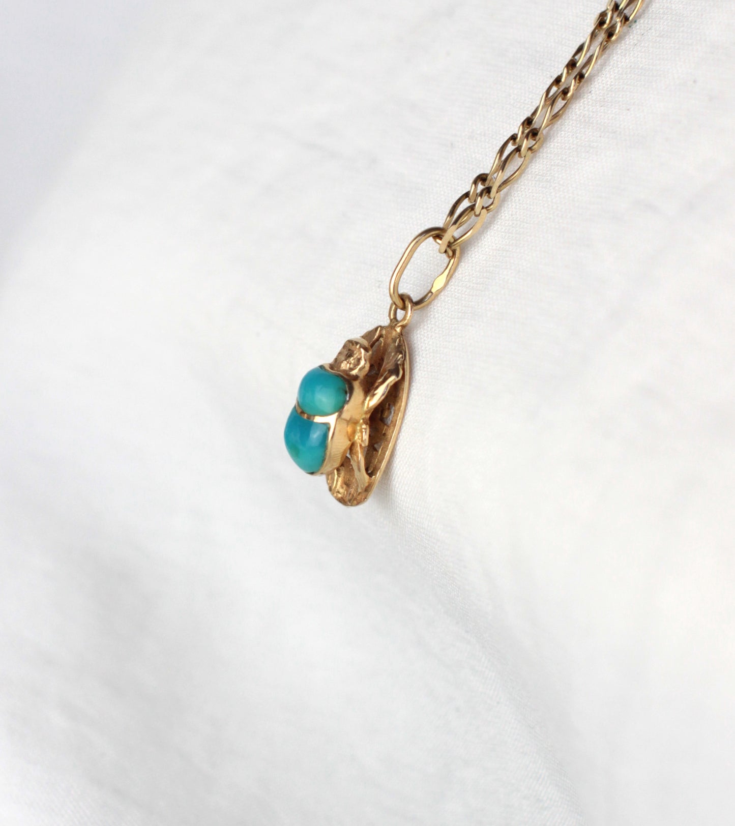 Vintage Scarab Pendant in Turquoise and 18k Gold