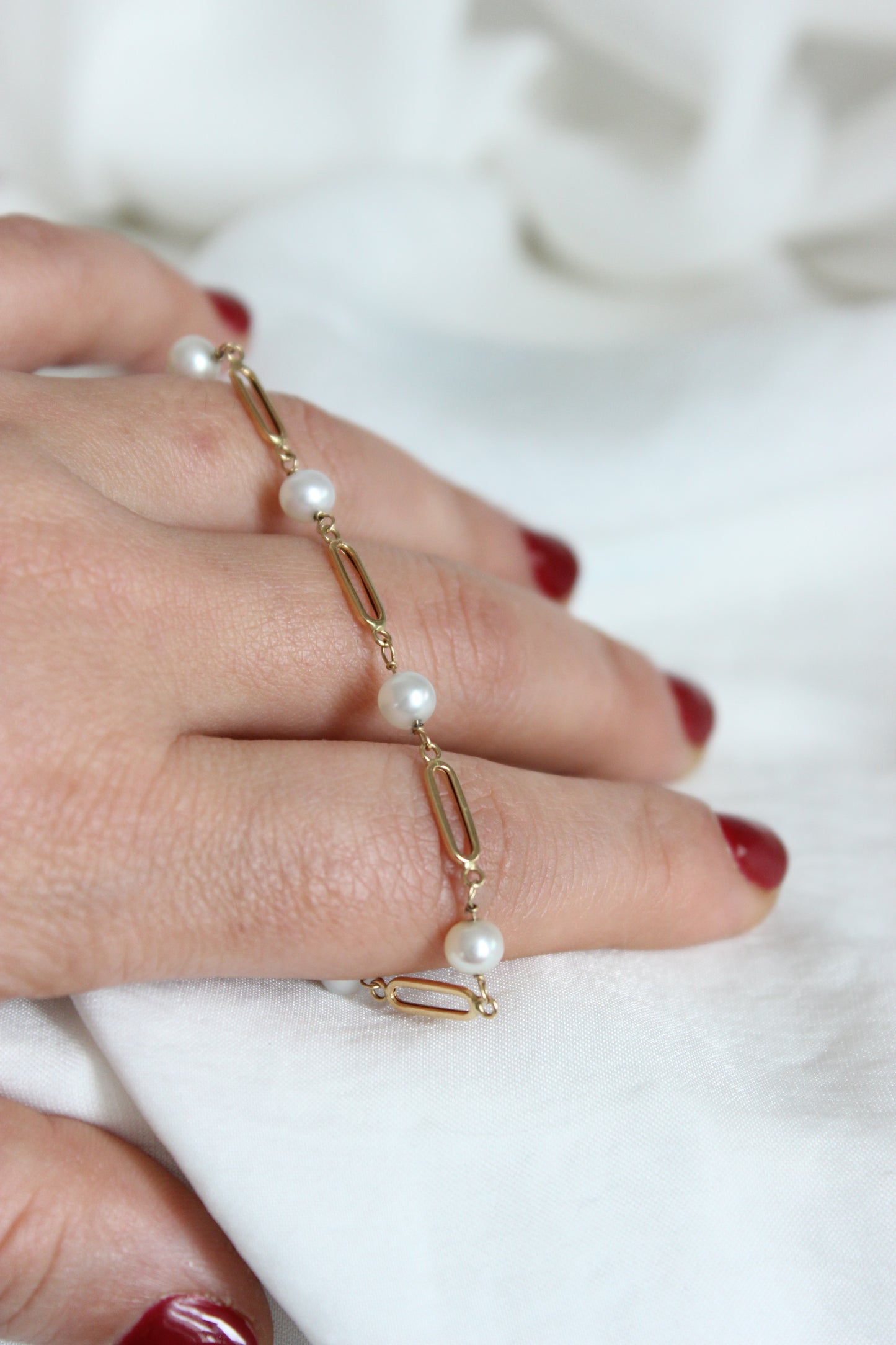 Very Chic 18 carats Gold and Cultured Pearl Bracelet