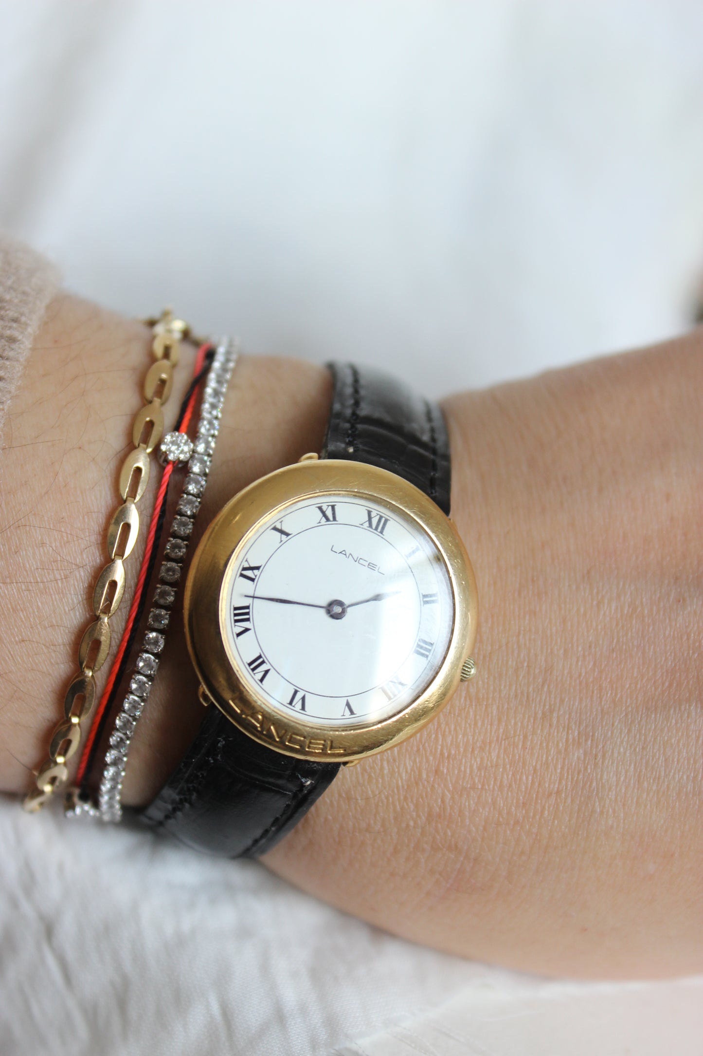 Lancel Vintage 1970s Quartz Watch – Roman Numerals & Gold-Tone Bezel