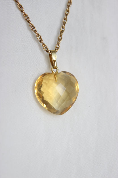 18K Gold Pendant with Cushion-Cut Heart-Shaped Citrine