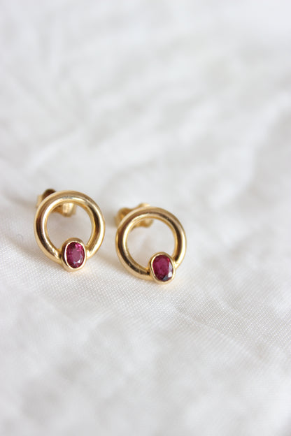 18k Gold Circle Earrings with Stunning Rubies