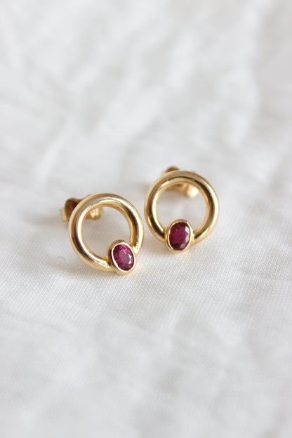 18k Gold Circle Earrings with Stunning Rubies