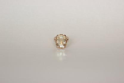 1960s Cocktail Ring in 18K Solid Gold with Large Citrine
