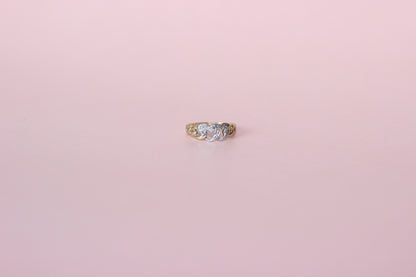 Vintage Intertwined Double Heart Chain-Link Ring in 9K Two-Tone Gold with Diamond