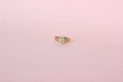 1980s Hand-Engraved "V" Signet Ring in 18k Gold