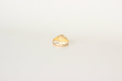 1980s Hand-Engraved "V" Signet Ring in 18k Gold