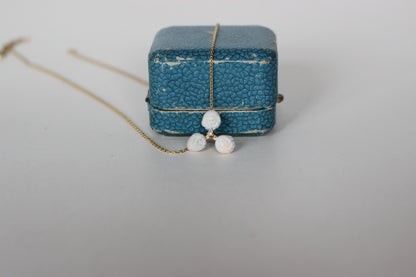 18K Yellow Gold Necklace with Natural Coral Roses and Central Diamond