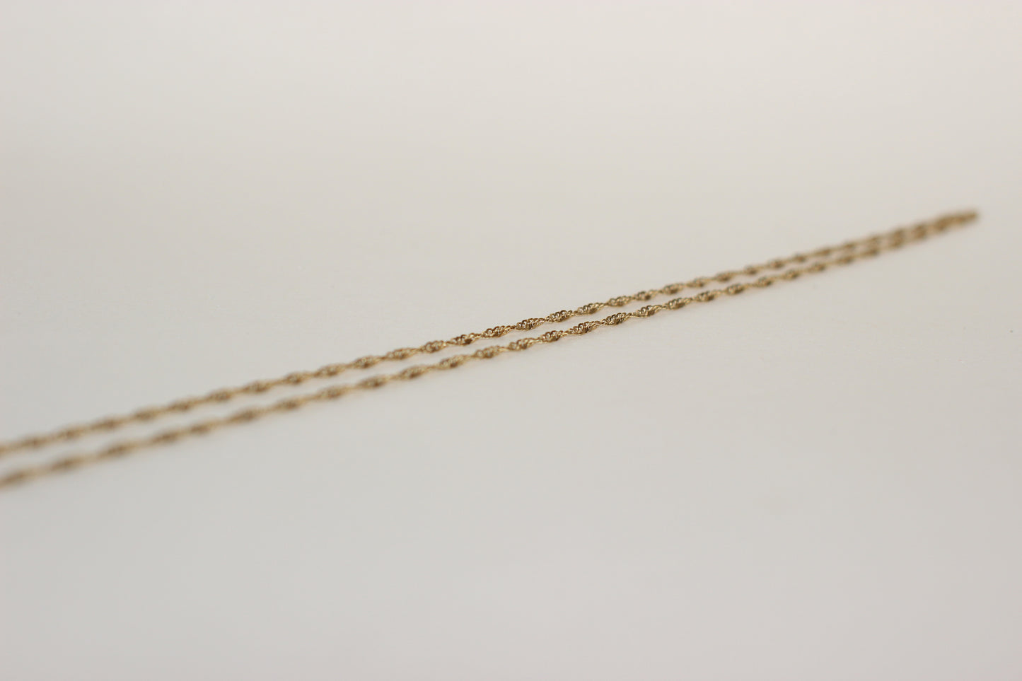 Vintage 1960s 18K Yellow Gold Twisted Chain Necklace