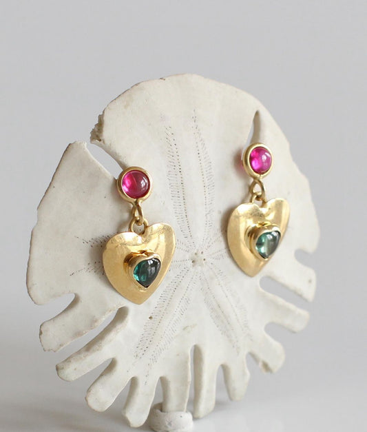 Custom 18k Gold Earrings with Heart-Shaped Cabochons