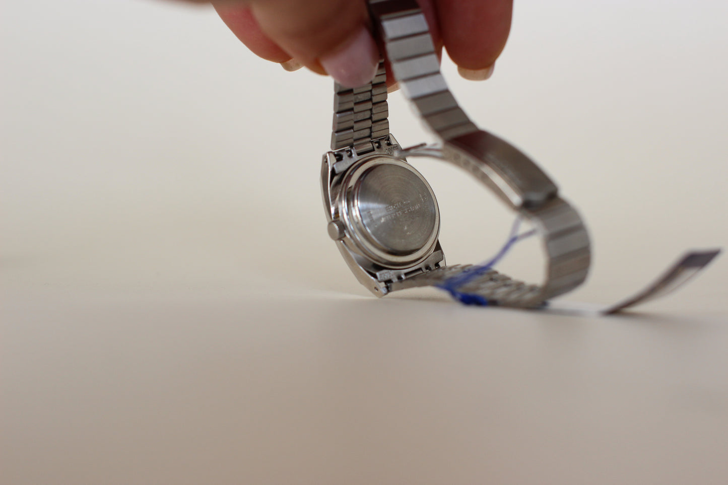 Extremely rare : 1980s Seiko 5 Automatic Ladies Watch – Original Bracelet & Hang Tag