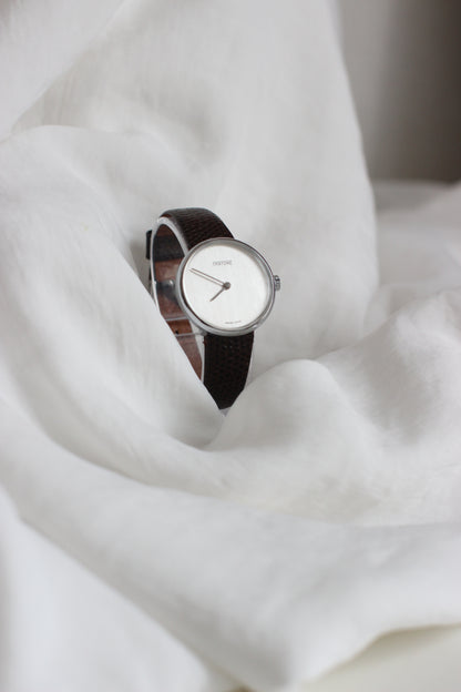 1970's Fantôme Swiss Made Mechanical Watch – Minimalist Silver