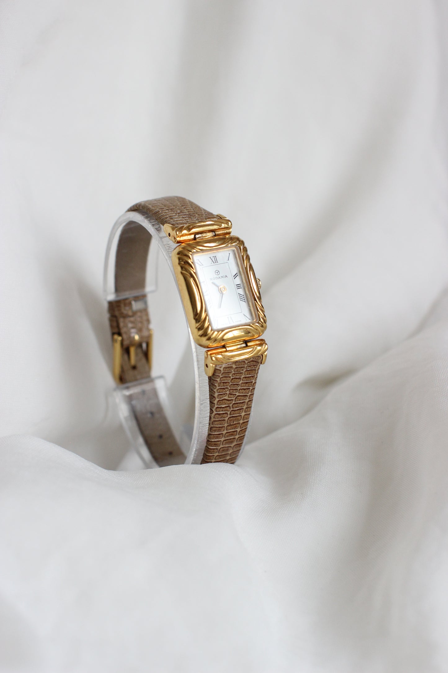 Vintage Rodania Quartz Watch with Romantic Arabesque Dial – 1980s/90s