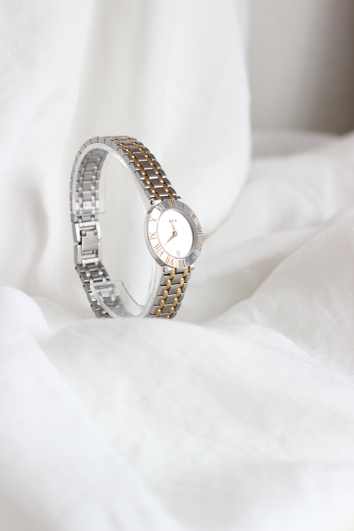 Vintage Iaxa 2 tones Quartz Watch – 1980s