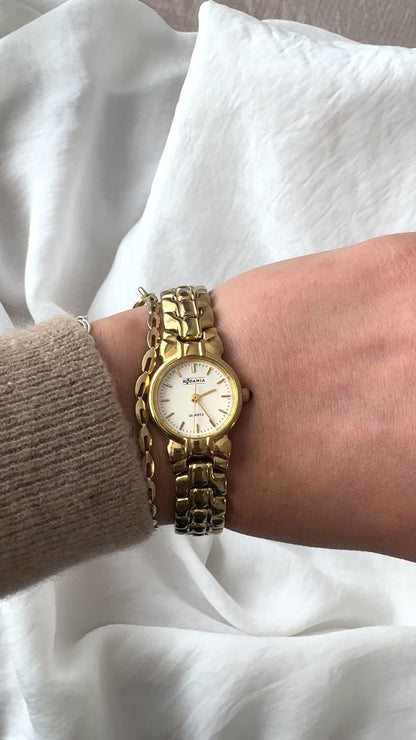 Vintage 1980s 🎀 bows Rodania Watch with Gold Tone